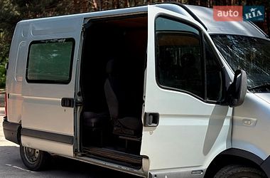 Мінівен Renault Master 2008 в Вараші
