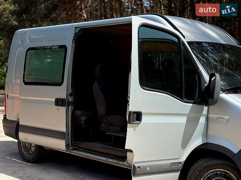 Мінівен Renault Master 2008 в Вараші