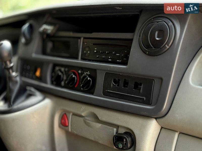 Мінівен Renault Master 2008 в Вараші