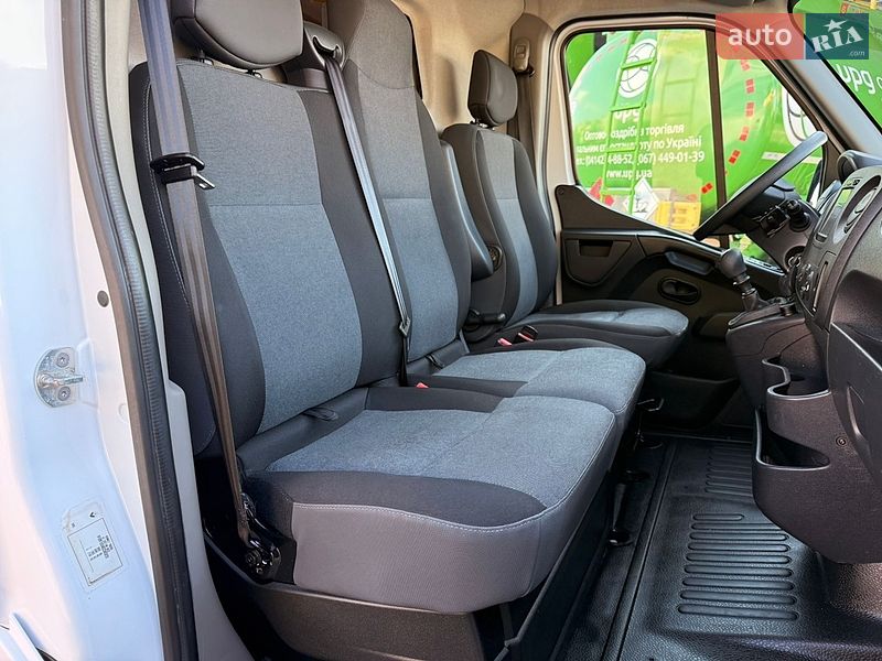 Грузовой фургон Renault Master 2019 в Луцке