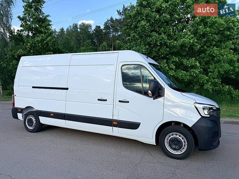 Грузовой фургон Renault Master 2023 в Киеве