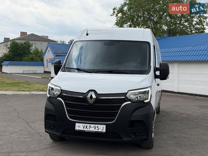 Вантажний фургон Renault Master 2022 в Радивиліві