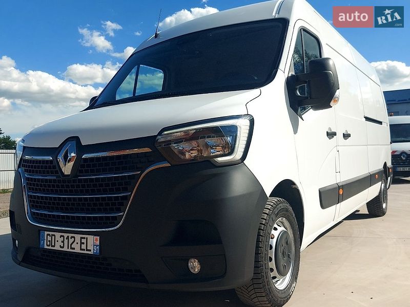 Грузовой фургон Renault Master 2021 в Млинове