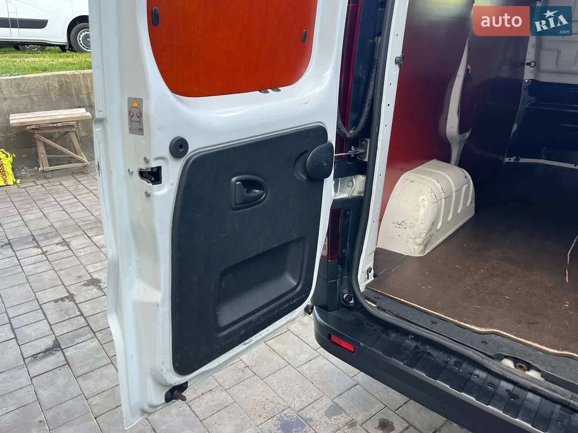 2020 Renault Trafic - мініатюра 31