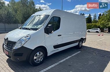 Вантажний фургон Renault Master 2017 в Луцьку