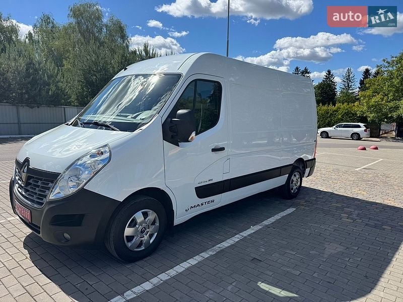 Вантажний фургон Renault Master 2017 в Луцьку