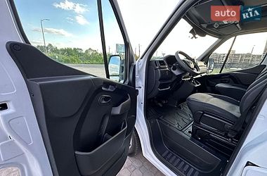 Другие грузовики Renault Master 2023 в Киеве
