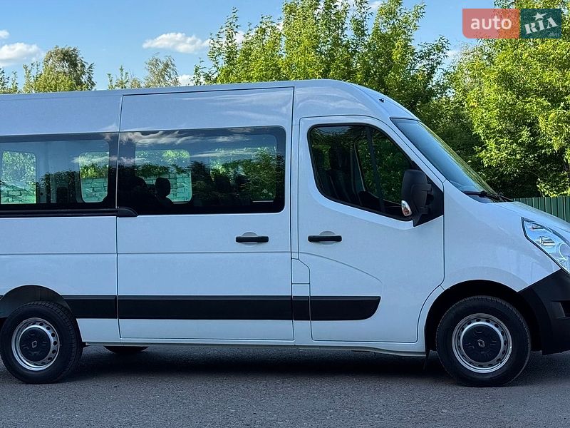 Мікроавтобус Renault Master 2015 в Дубні