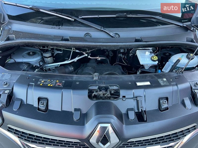 Грузовой фургон Renault Master 2023 в Днепре