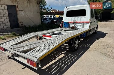 Автовоз Renault Master 2016 в Дубні