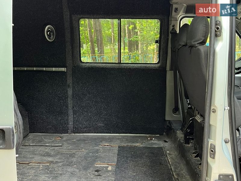 Мінівен Renault Master 2005 в Шептицькому