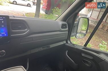 Вантажний фургон Renault Master 2020 в Києві
