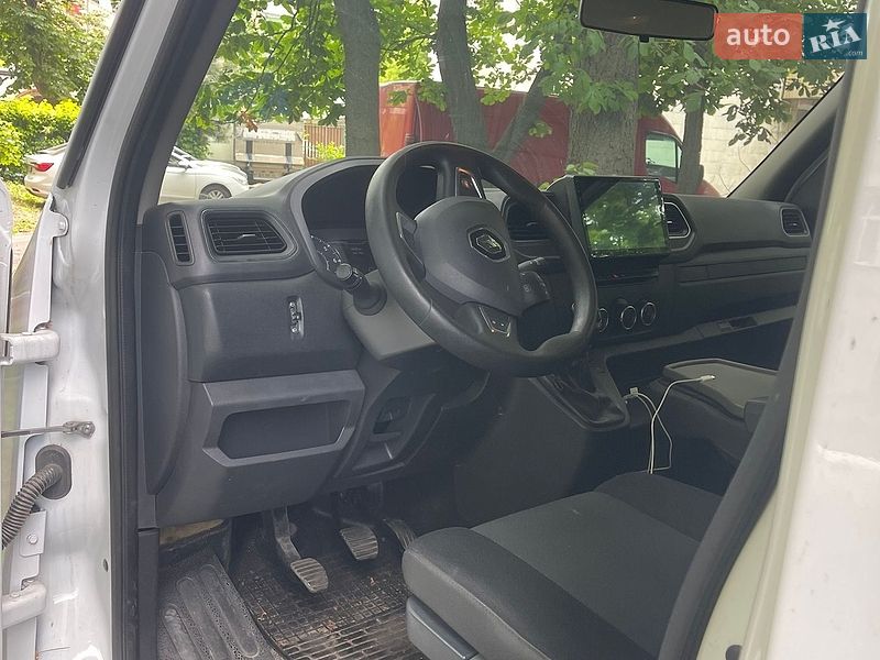 Вантажний фургон Renault Master 2020 в Києві