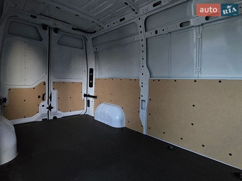 Грузовой фургон Renault Master 2019 в Житомире
