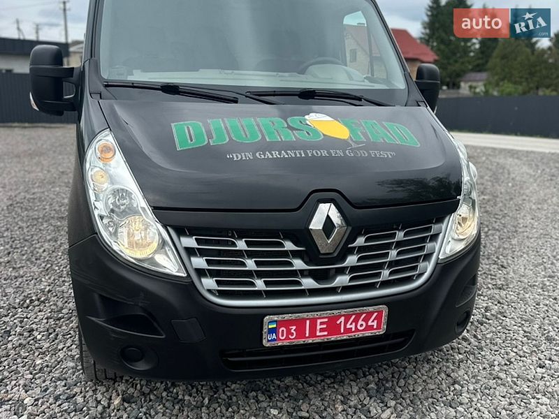 Грузовой фургон Renault Master 2016 в Львове