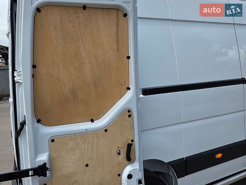 Грузовой фургон Renault Master 2024 в Днепре