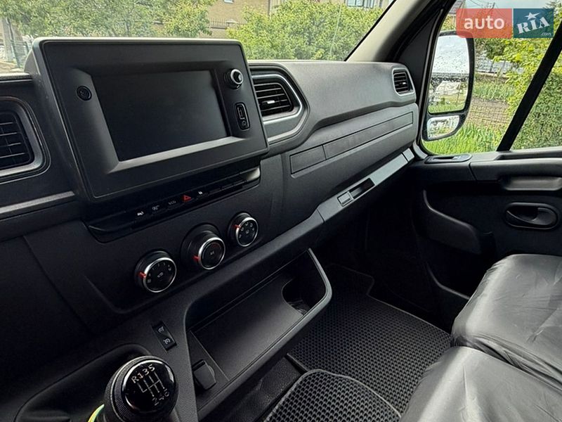 Вантажний фургон Renault Master 2022 в Білій Церкві