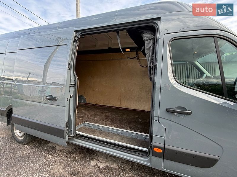 Вантажний фургон Renault Master 2022 в Білій Церкві