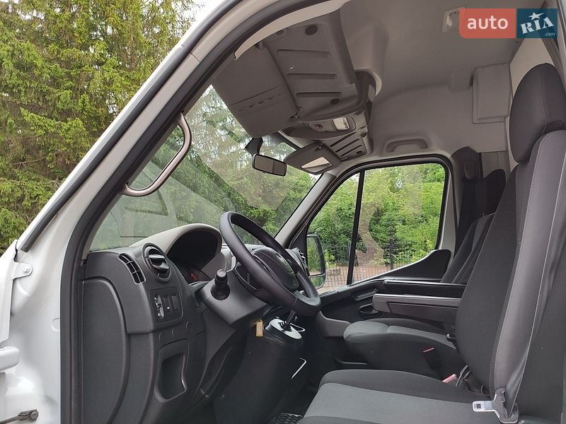 Грузовой фургон Renault Master 2017 в Бердичеве