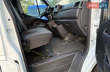 Вантажний фургон Renault Master 2023 в Радивиліві