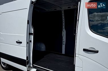 Грузовой фургон Renault Master 2022 в Киеве