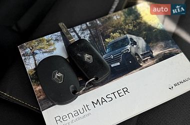 Грузовой фургон Renault Master 2022 в Киеве