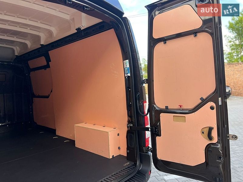 Грузовой фургон Renault Master 2020 в Дубно