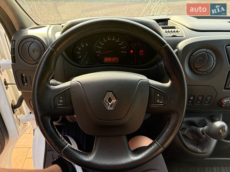 Грузовой фургон Renault Master 2018 в Луцке