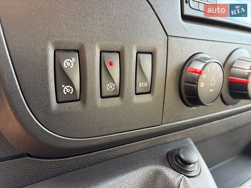 Грузовой фургон Renault Master 2018 в Луцке