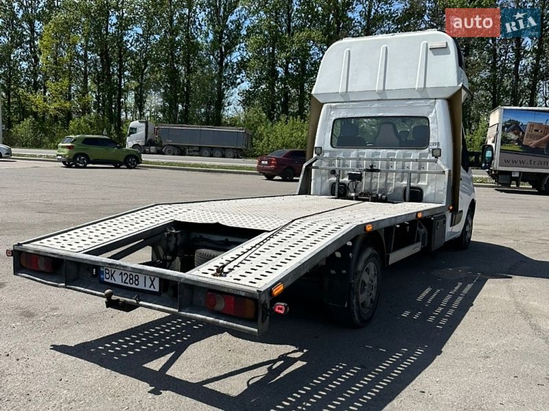 Автовоз Renault Master 2015 в Ивано-Франковске