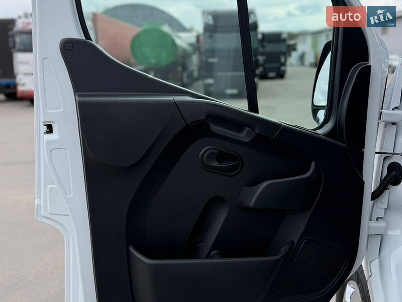 Вантажний фургон Renault Master 2021 в Вінниці