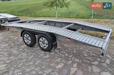 Эвакуатор Renault Master 2017 в Дубно