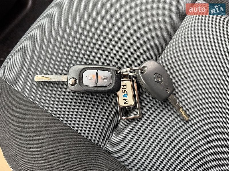 Вантажний фургон Renault Master 2019 в Дубні