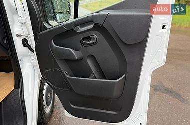 Вантажний фургон Renault Master 2019 в Дубні