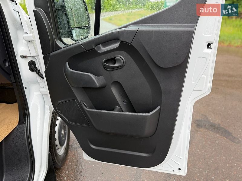 Вантажний фургон Renault Master 2019 в Дубні