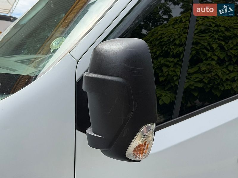 Автовоз Renault Master 2013 в Днепре