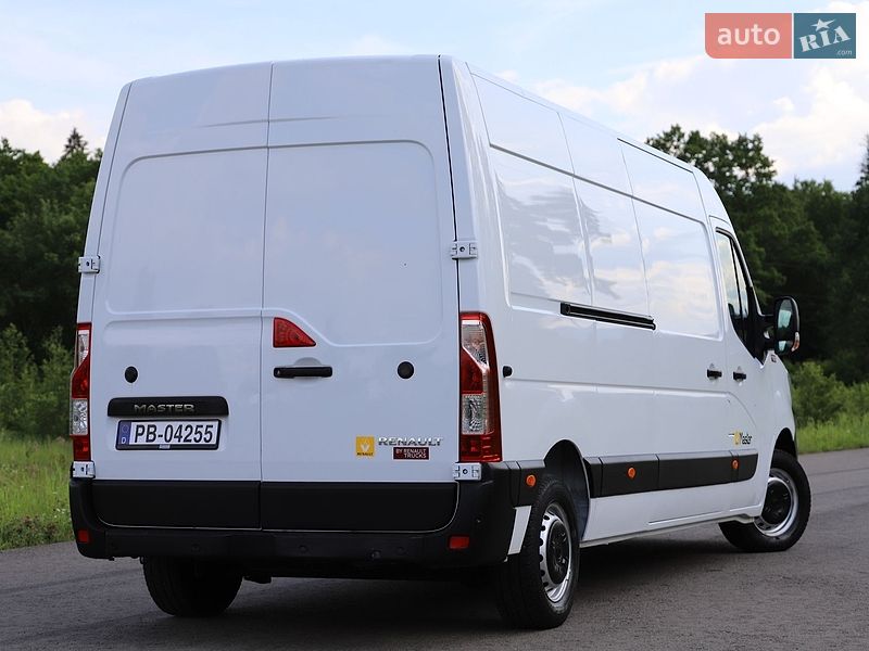 Грузовой фургон Renault Master 2024 в Дрогобыче