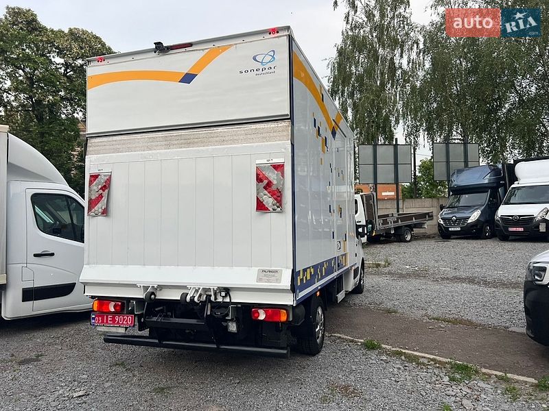 Інші вантажівки Renault Master 2023 в Рівному