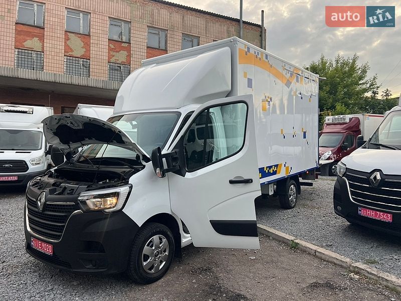 Інші вантажівки Renault Master 2023 в Рівному