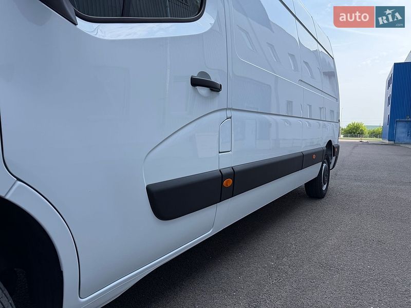 Вантажний фургон Renault Master 2022 в Ковелі