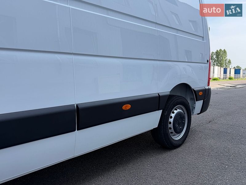 Вантажний фургон Renault Master 2022 в Ковелі