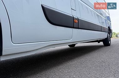 Вантажний фургон Renault Master 2022 в Ковелі