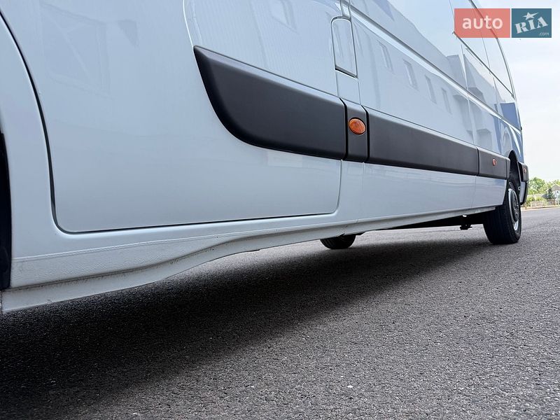 Вантажний фургон Renault Master 2022 в Ковелі