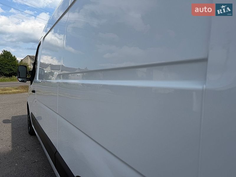 Вантажний фургон Renault Master 2021 в Дубні