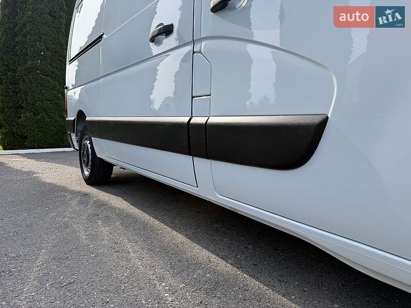 Вантажний фургон Renault Master 2021 в Дубні