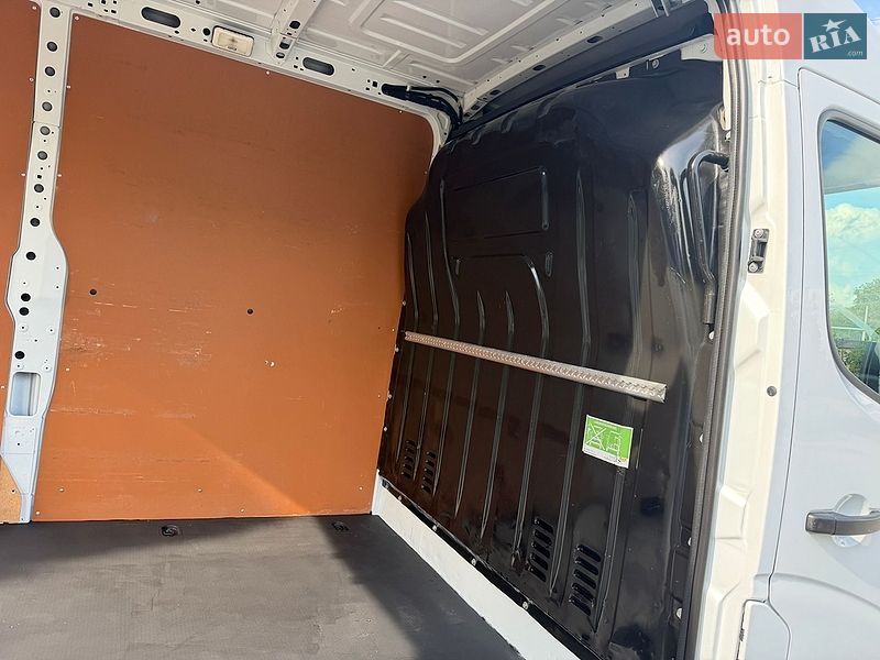 Вантажний фургон Renault Master 2021 в Дубні