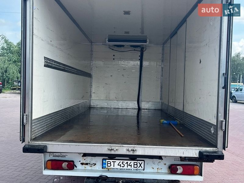 Рефрижератор Renault Master 2012 в Ровно