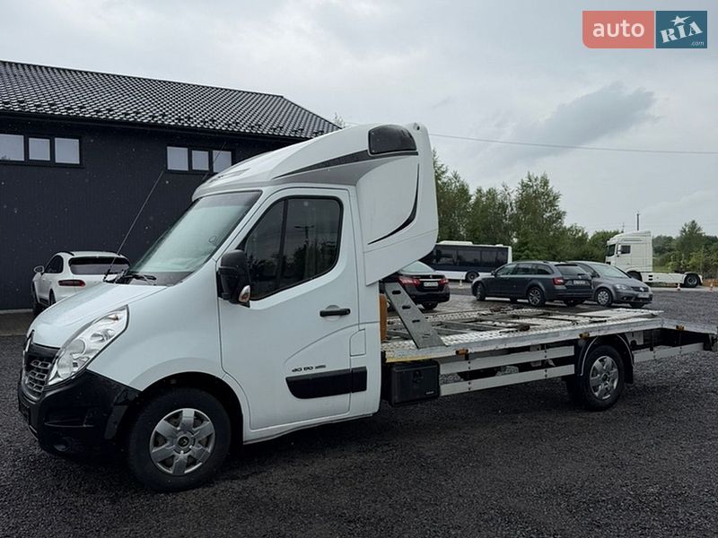 Автовоз Renault Master 2017 в Луцке