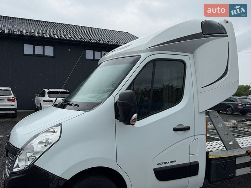 Автовоз Renault Master 2017 в Луцке