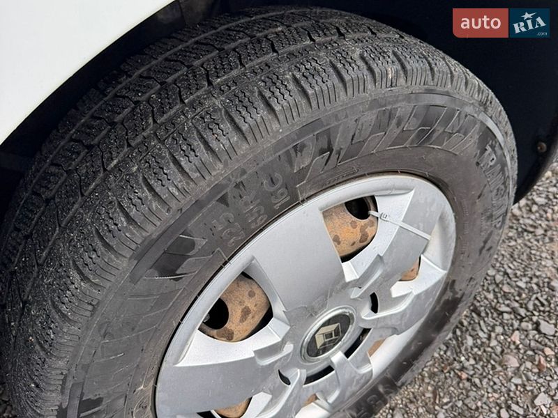 Автовоз Renault Master 2017 в Луцке
